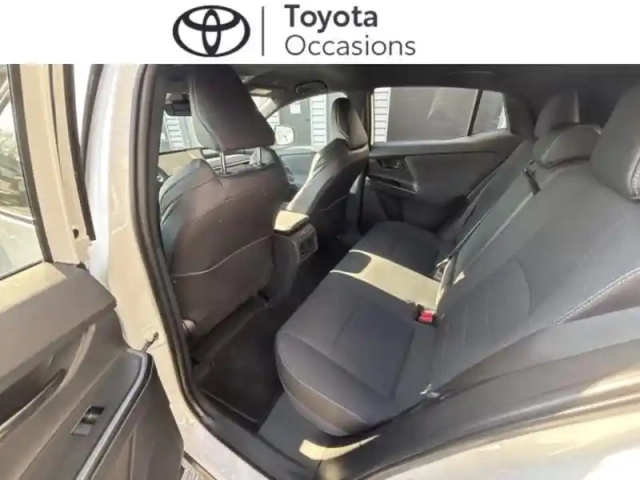 Toyota C-Hr + 224ch 77kwh design grande autonomie — photo 14