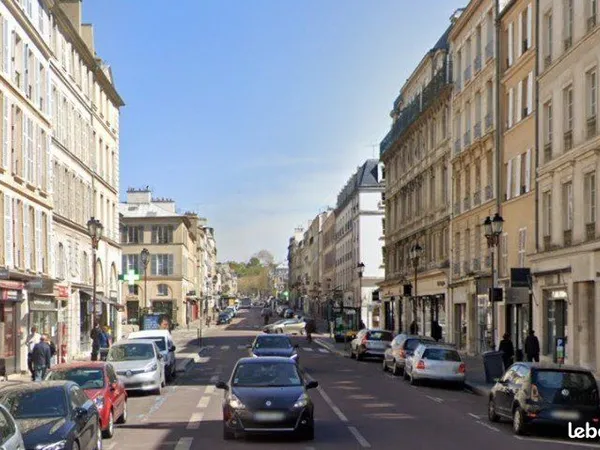 Commerce 24 m²