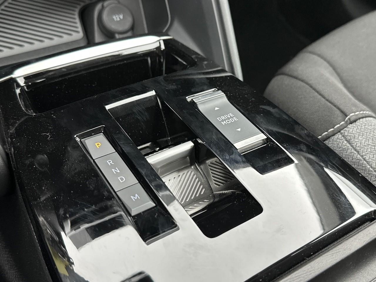 Citroën C4 puretech 130 s&s eat8 feel — photo 29