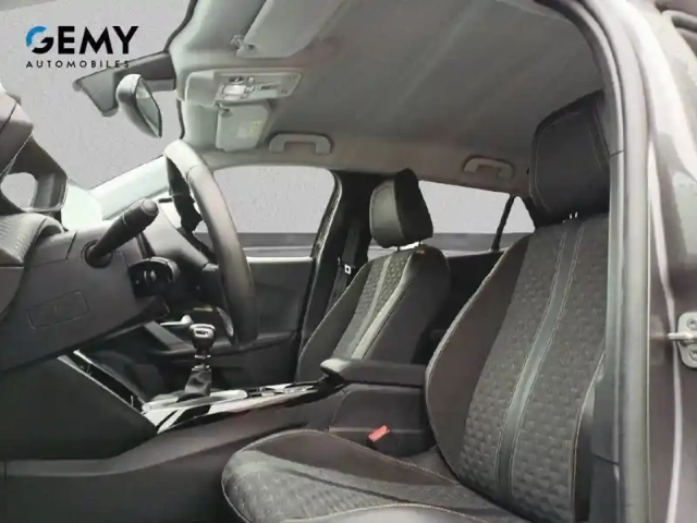 Peugeot 2008 puretech 130 s&amp;s bvm6 — photo 9