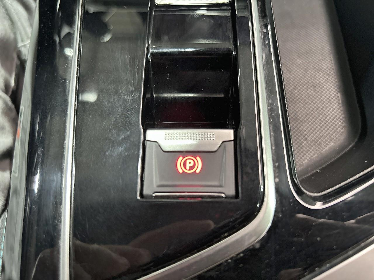 Peugeot 5008 hybrid 136 e-dcs6 active pack — photo 19