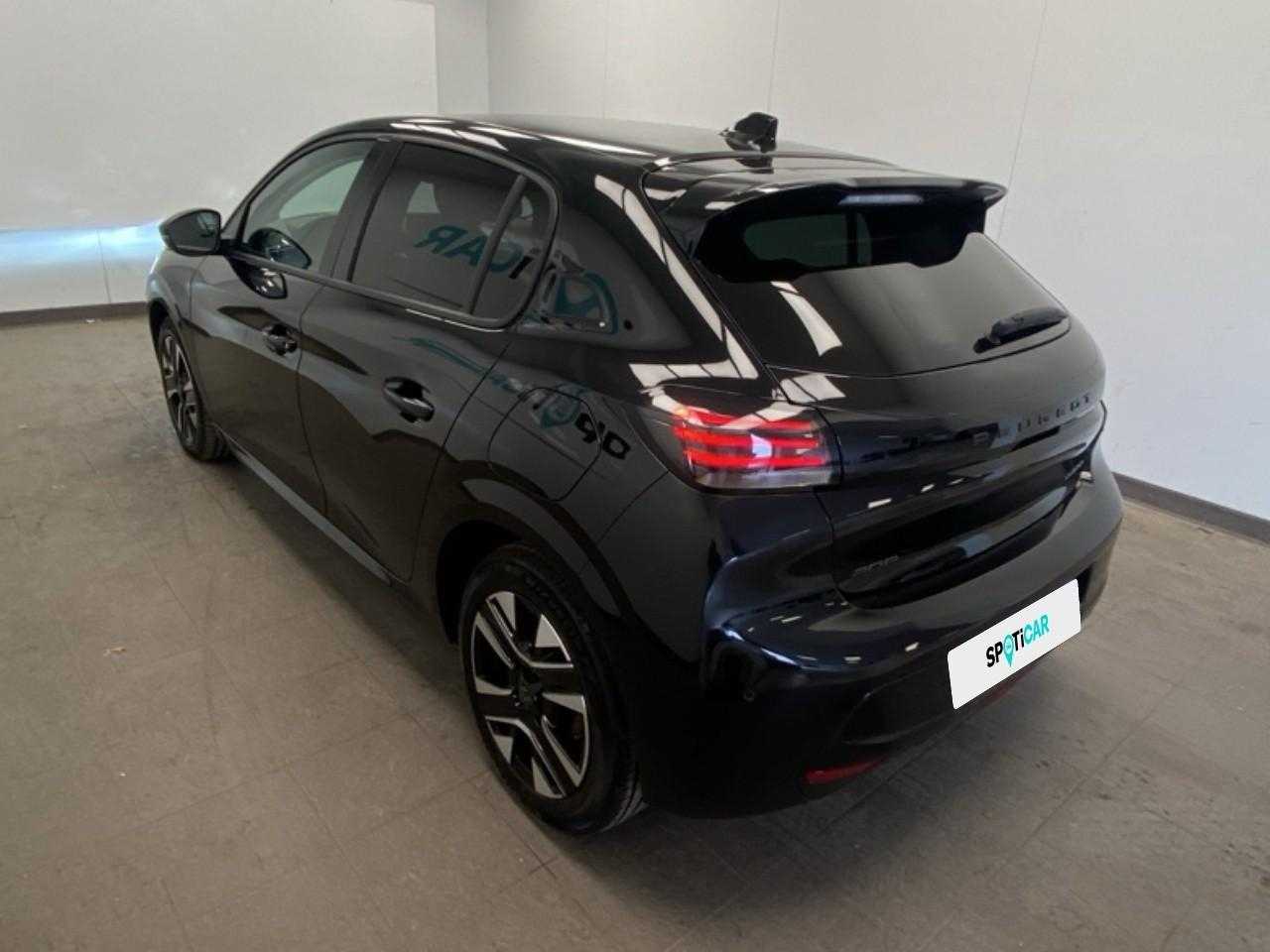 Peugeot 208 hybrid 110 ch e-dcs6 allure — photo 7