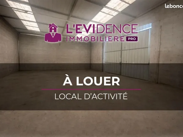 Local bureaux 190 m²