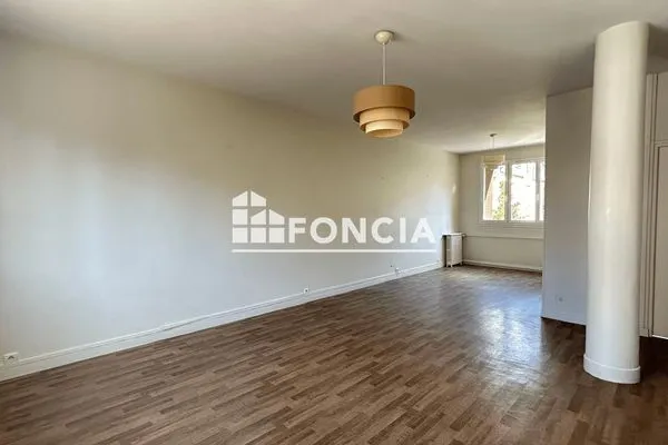 Appartement 5 pièces 104 m²