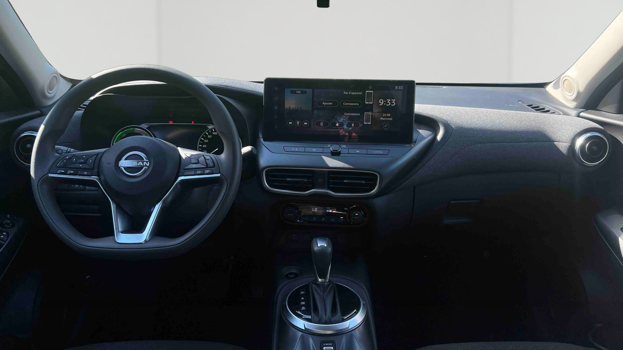 Nissan Juke HYBRID 143 — photo 9
