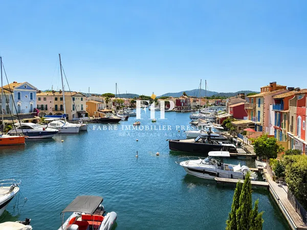 Golfe de St Tropez- Maison de pêcheur avec amarrage à Port Grim