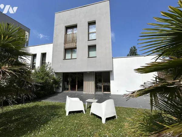 Appartement 5 pièces 123 m²