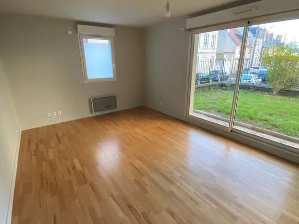 T3- 62.50m² - Rue Vieille Levée - Orléans