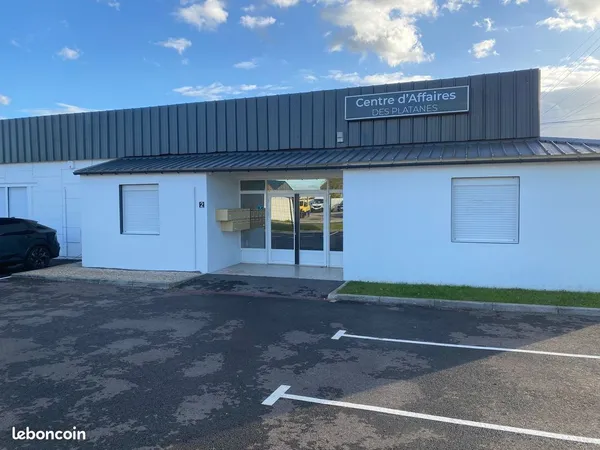 Locaux de bureaux et stockage à MEAUX