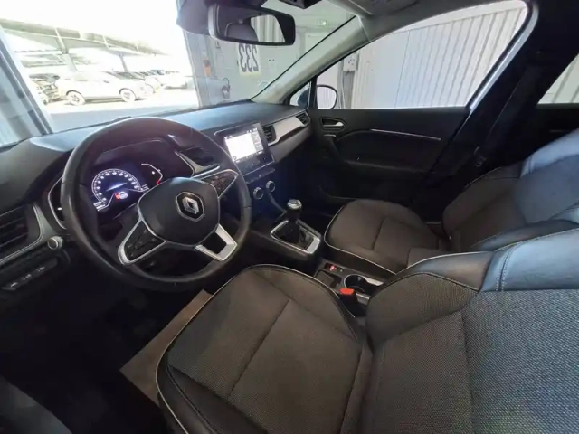 Renault Captur blue dci 95 — photo 10