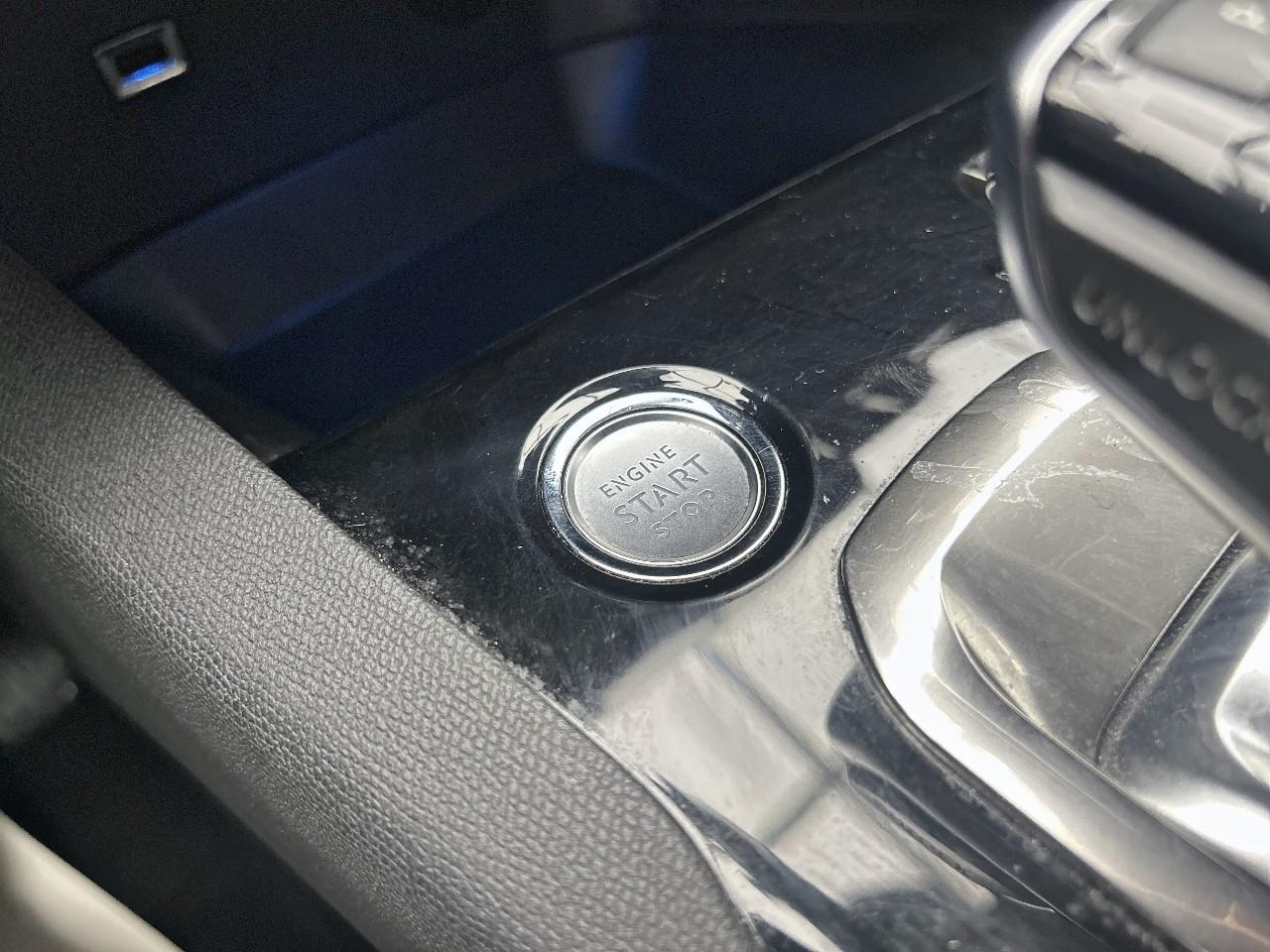 Peugeot 3008 hybrid 225 e-eat8 allure pack — photo 18