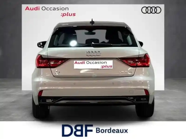 Audi A1 25 tfsi 95 ch bvm5 advanced — photo 4