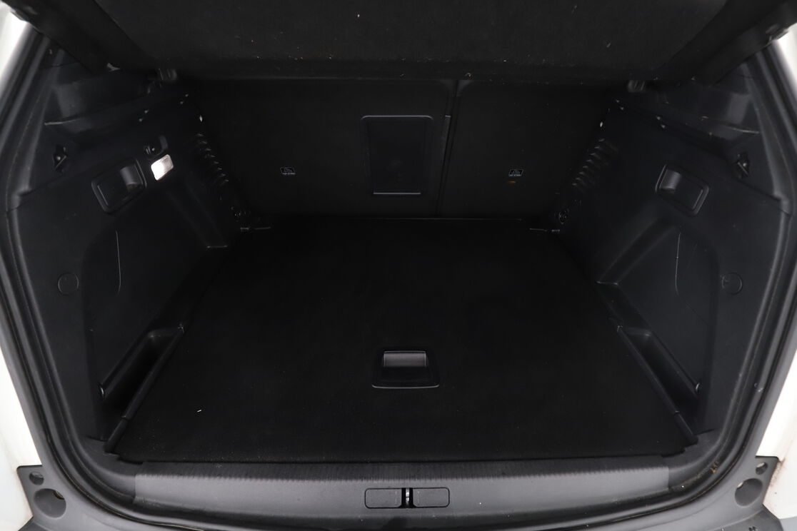 Peugeot 3008 1.6 THP GT Line EAT6 — photo 16