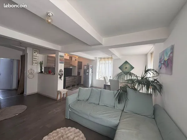 Appartement 4 pièces 82 m²