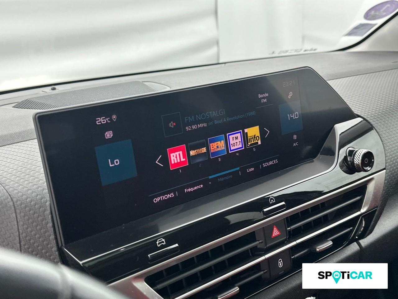 Citroën C4 puretech 130ch s&s shine pack eat8 — photo 13