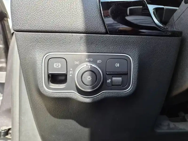 Mercedes Gla 200 d 8g-dct — photo 17