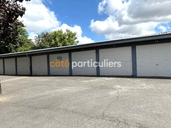Garage box fermé Bordeaux Caudéran13,5 m²