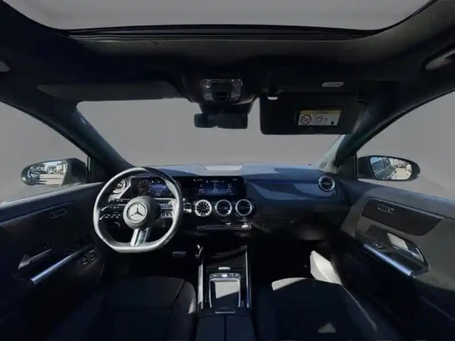 Mercedes Gla 250 e hybrid eq amg line — photo 9