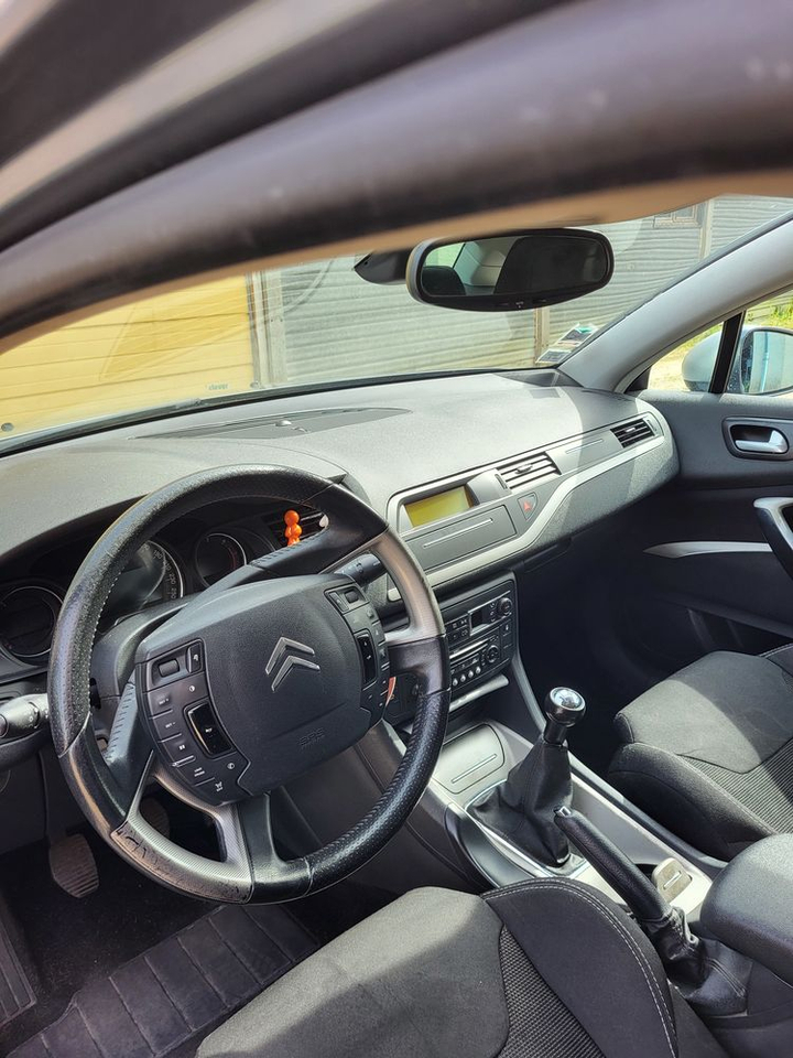 Citroën C5 HDi 110 FAP Dynamique occasion - Diesel - 2009 - 242 000 km - 2 200 € - Orgerus (Yvelines) WV177180761 — photo 3