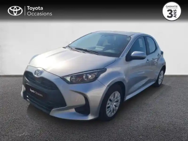 Toyota Yaris 120 vvt-i dynamic business 5p mc24