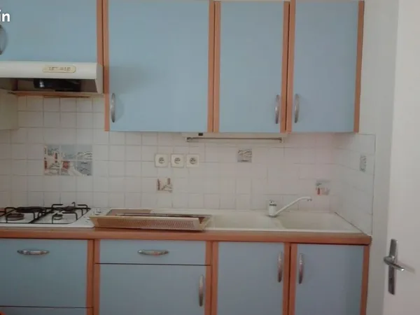 Grande chambre de 20m² dans colocation de 2 chambres