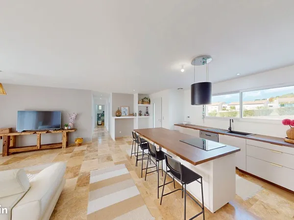 Maison 4 pièces 94 m²