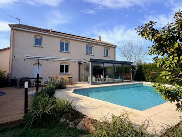 Maison 2 pièces 180 m²