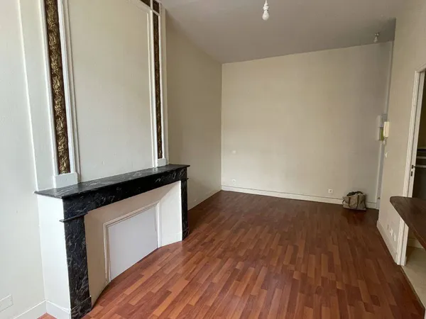 Studio 1 pièce 23 m²