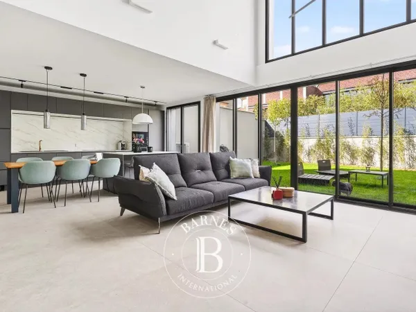VILLA MODERNE CLAMART