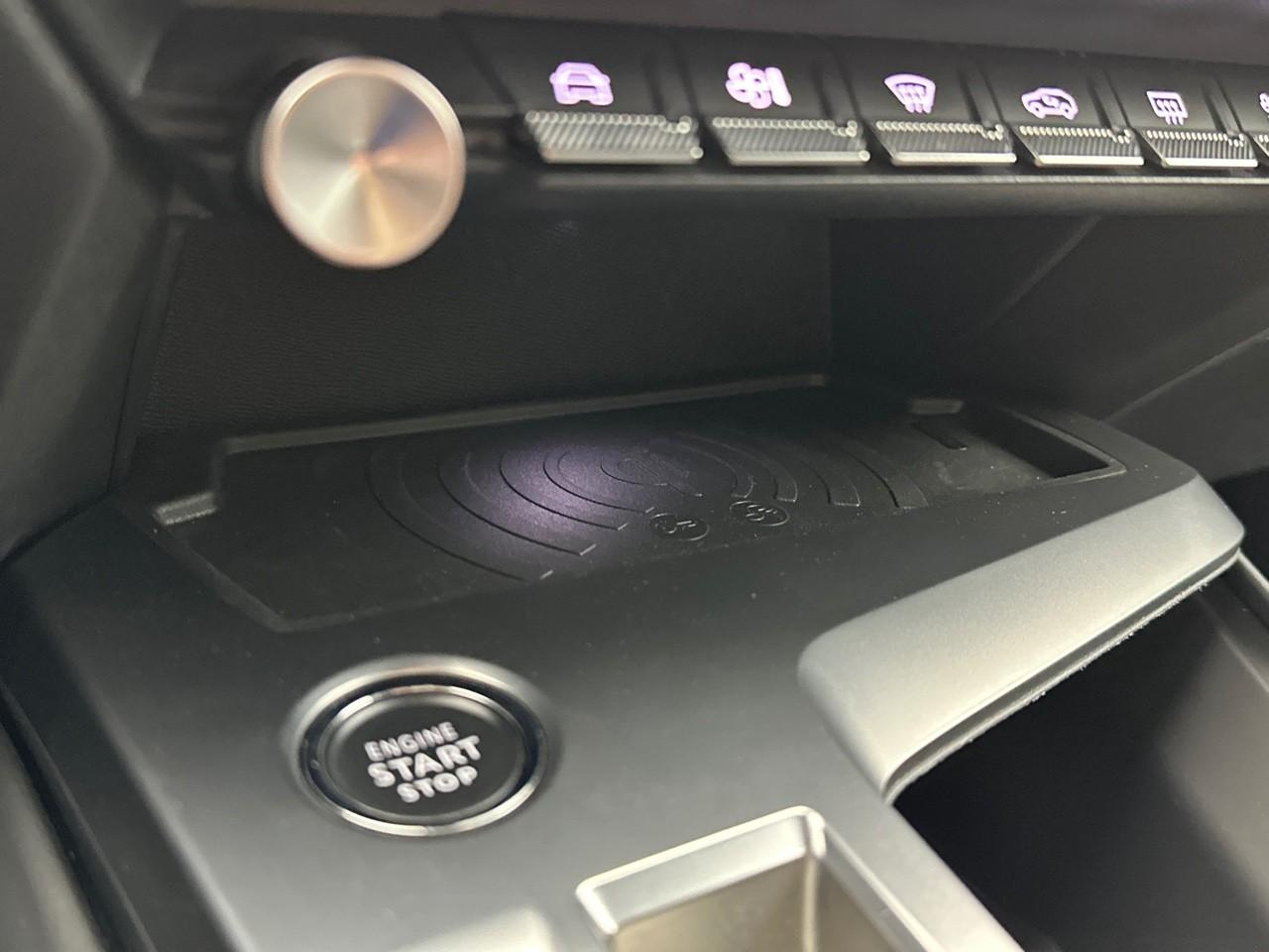 Peugeot 308 sw phev 180 e-eat8 gt — photo 27