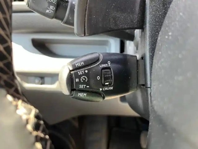 Opel Vivaro fg m 2.0 bluehdi 180ch s&amp;s pack business eat8 — photo 13