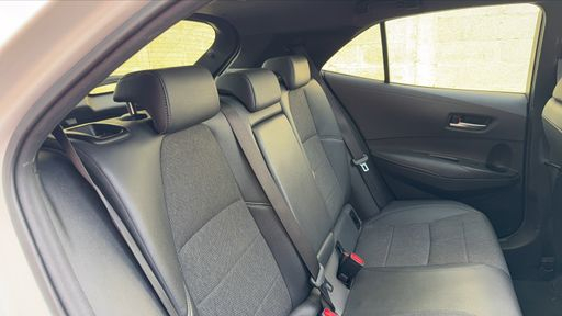 Toyota Corolla 1.8 VVT-i 122 Hybrid CVT - Design Pack – 2021 – 90035 km – Hybride essence – Boîte Automatique — photo 46