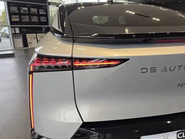 Ds N8 n°8 230 ch fwd standard range — photo 40