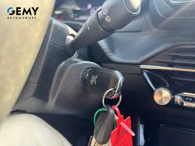 Peugeot 208 puretech 100 s&amp;s bvm6 — photo 46