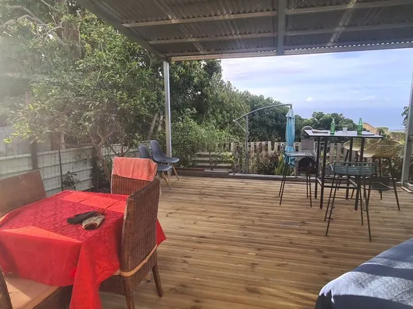Bungalow + Terrain 300 m²