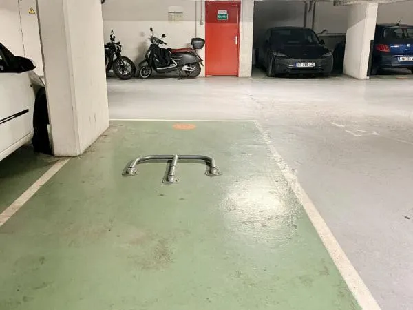 Parking Avenue André Malraux