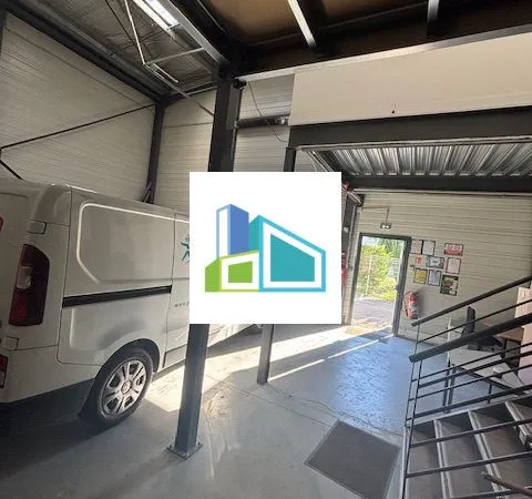 Bureaux, entrepôt 180 m² La Penne-sur-Huveaune