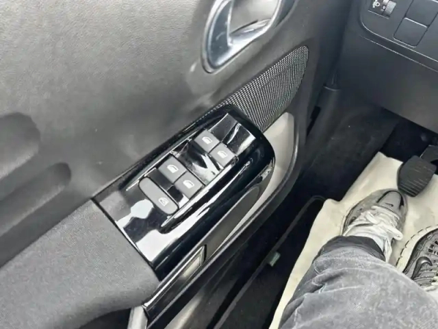 Citroën C3 bluehdi 100 s&amp;s bvm6 shine — photo 20