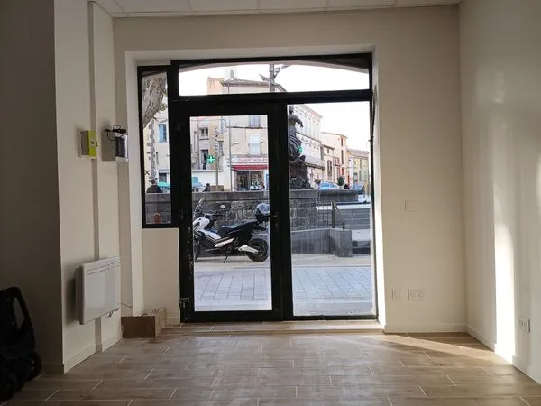 Local professionnel Esplanade