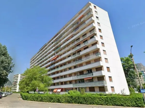 F4, excellent état, possibilité de garage