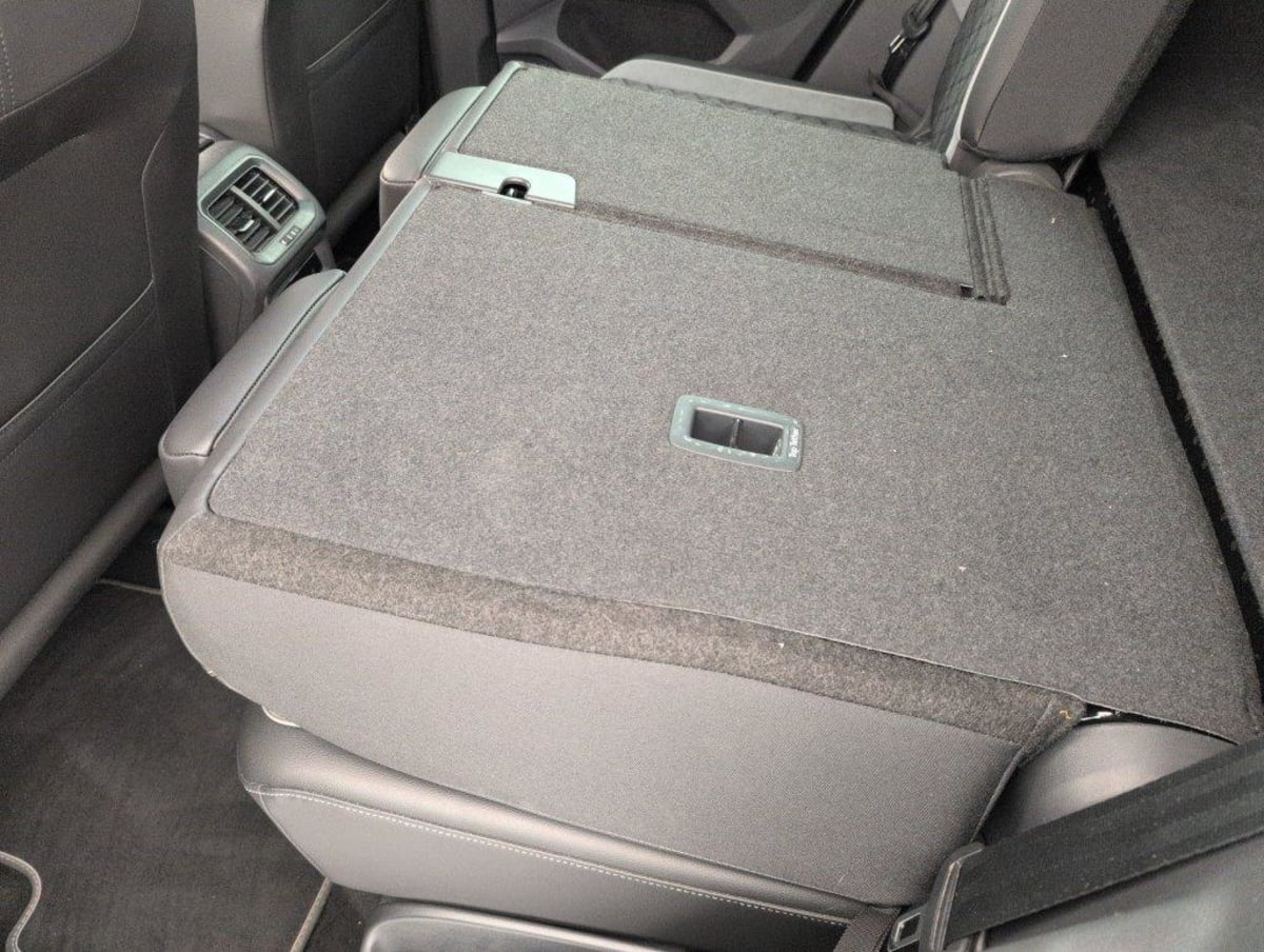 Volkswagen Tiguan — photo 12