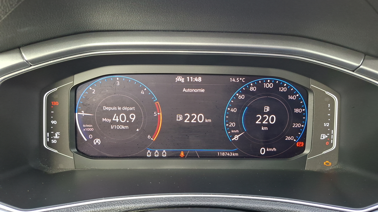 Volkswagen T-Roc 2.0 TDI 115 Start/Stop BVM6 — photo 10