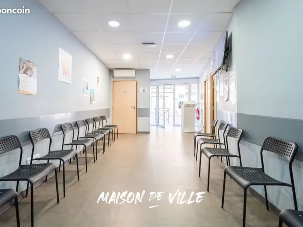 Local 120 m² Marseille