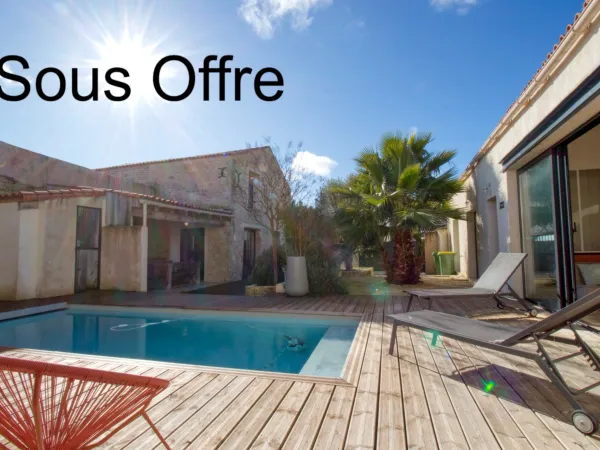 Maison 9 pièces 243 m²