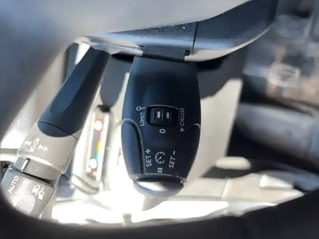 Peugeot Partner fourgon standard 650 kg bluehdi 100 s&amp;s bvm6 — photo 6