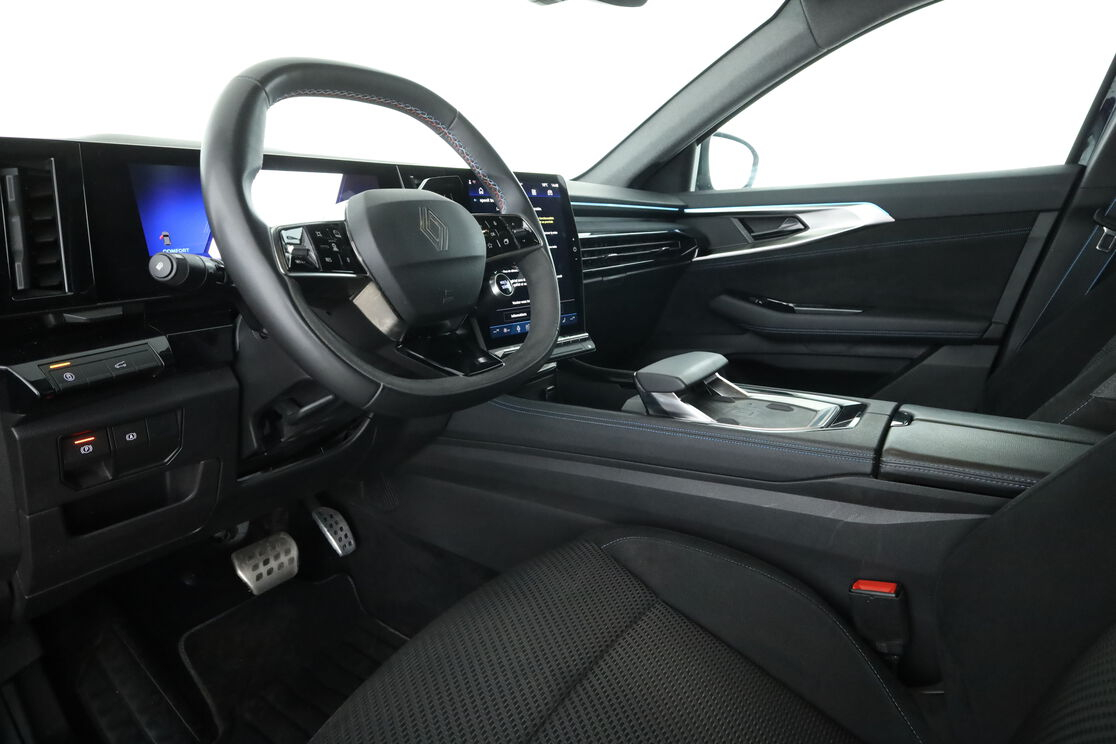 Renault Espace 1.2 E-Tech Hybrid Esprit Alpine — photo 10
