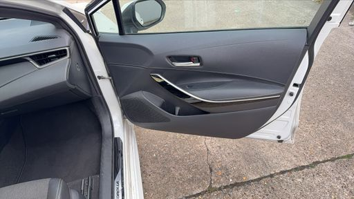 Toyota Corolla 1.8 VVT-i 122 Hybrid CVT - Design Pack – 2021 – 90035 km – Hybride essence – Boîte Automatique — photo 48