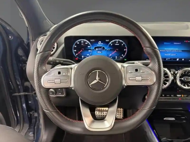 Mercedes Gla 200 d amg line — photo 17