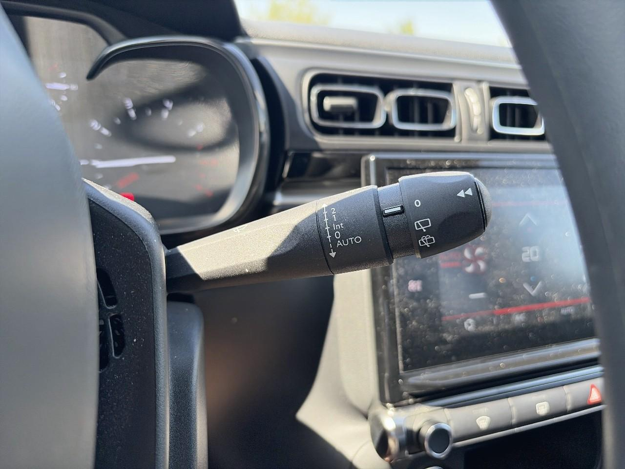 Citroën C3 1.2 puretech 110ch s&s shine eat6 — photo 18