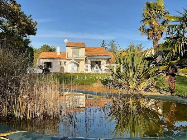 Maison 7 pièces 189 m²